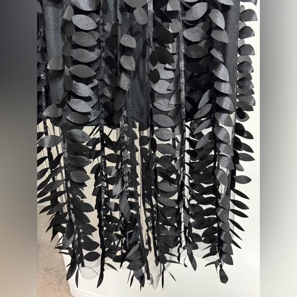 Small Medi Skirt - Picture 3 of 4